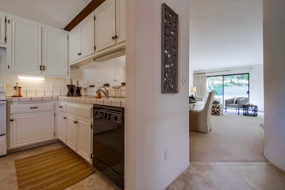 Virtual tour photo 8 of 44 for 12867 Camino De La Breccia