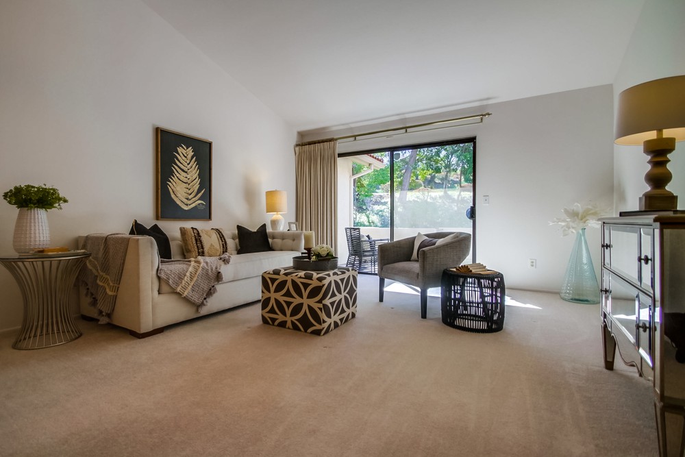 Virtual tour photo 11 of 44 for 12867 Camino De La Breccia