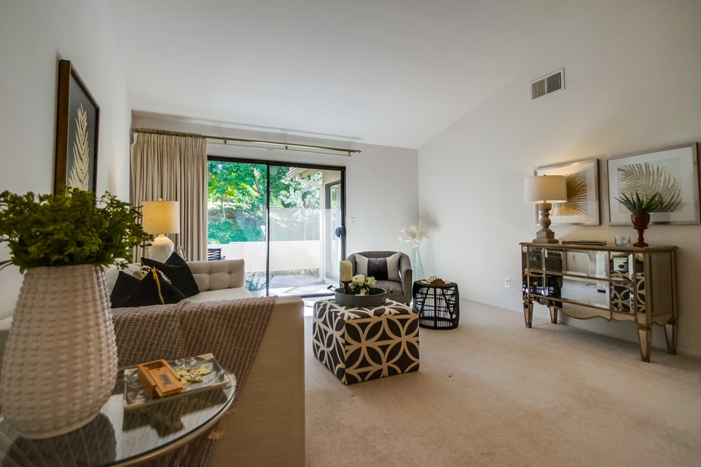 Virtual tour photo 13 of 44 for 12867 Camino De La Breccia