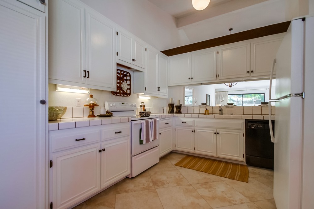Virtual tour photo 24 of 44 for 12867 Camino De La Breccia