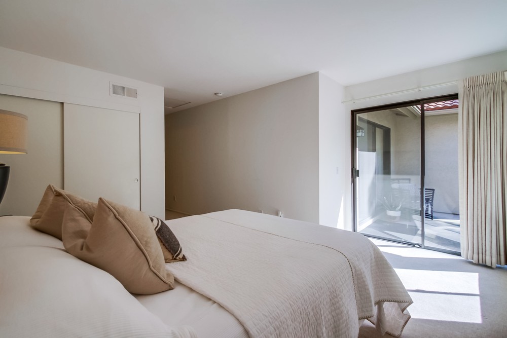 Virtual tour photo 39 of 44 for 12867 Camino De La Breccia