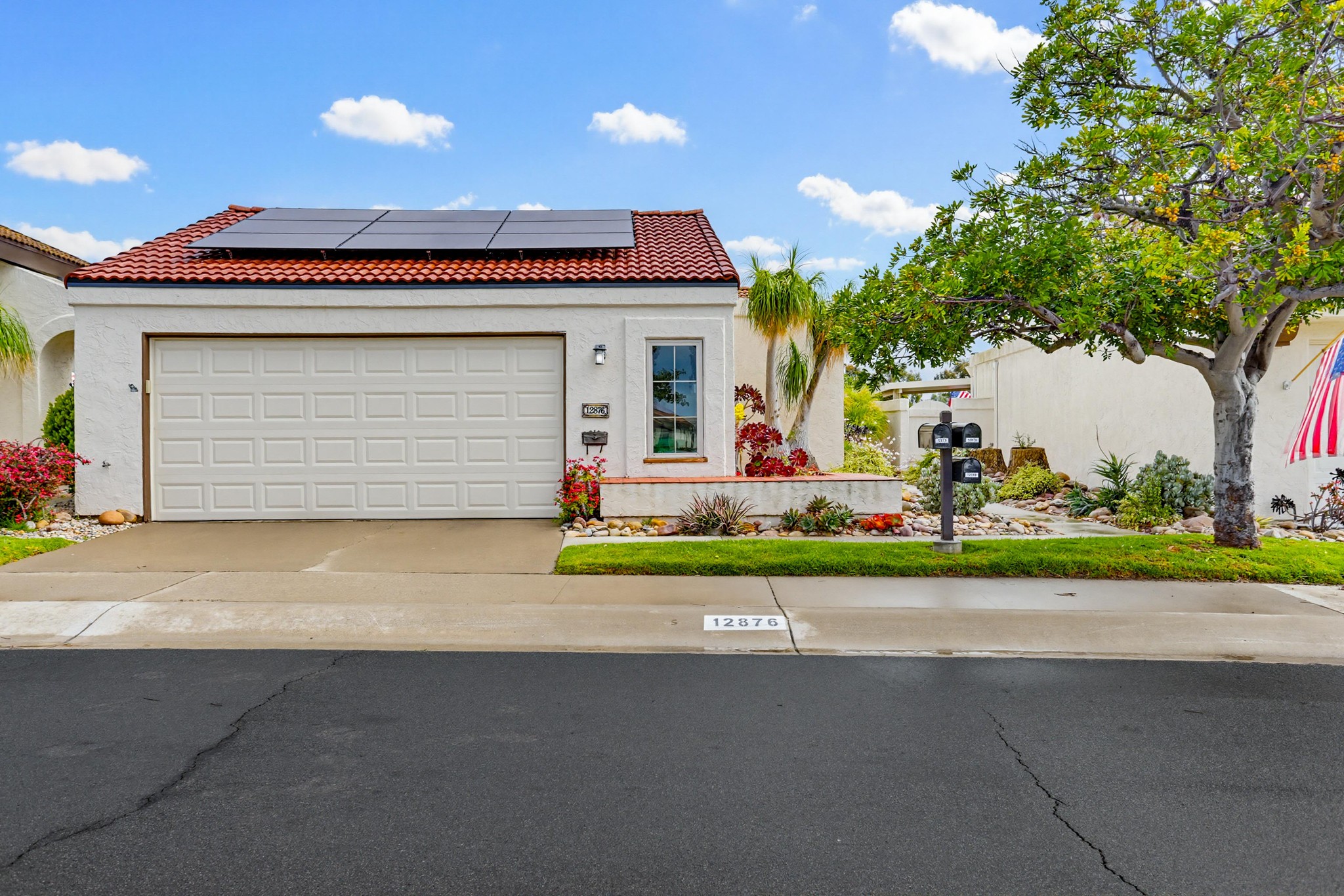 Virtual tour photo 1 of 35 for 12876 Circulo Dardo