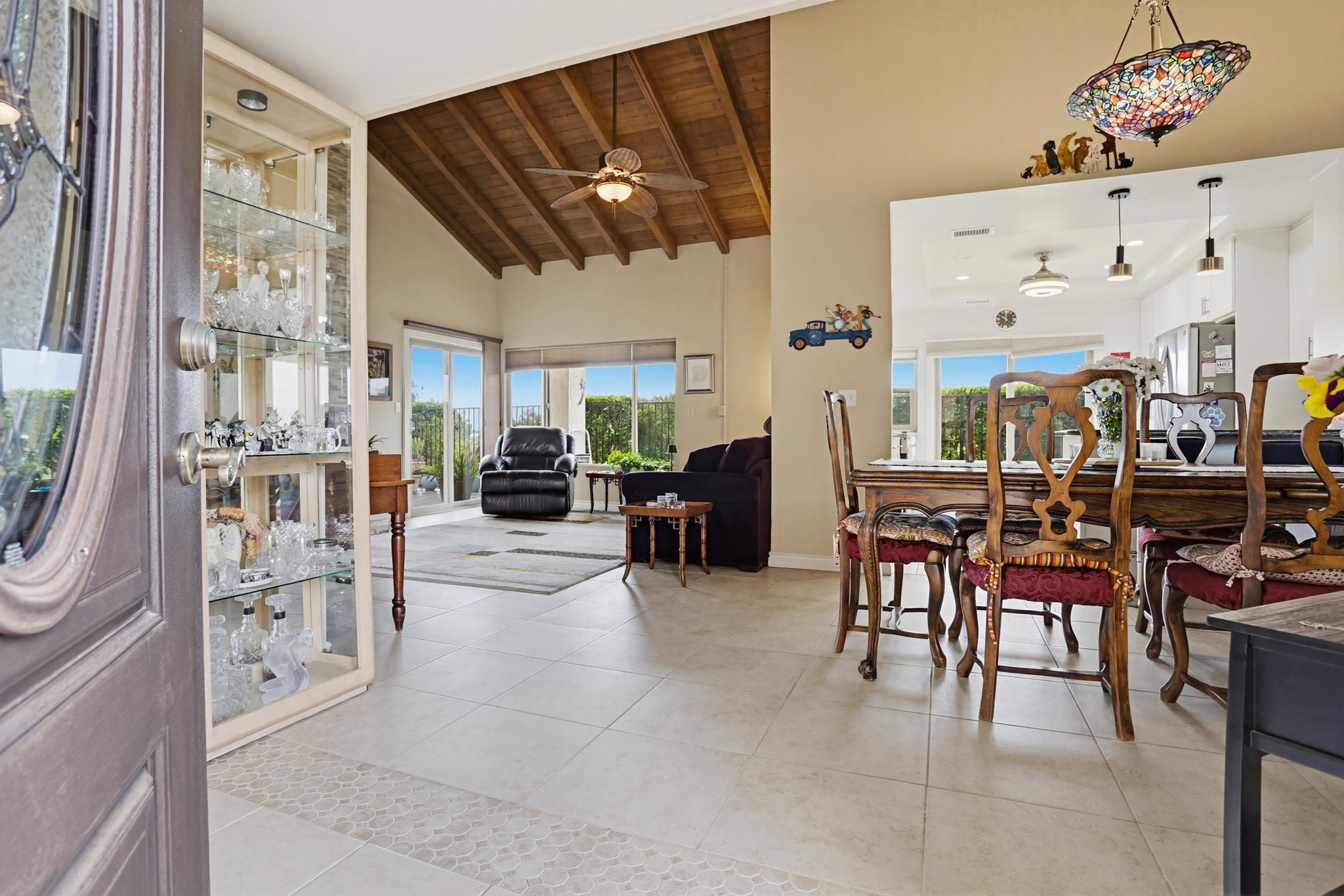 Virtual tour photo 5 of 35 for 12876 Circulo Dardo