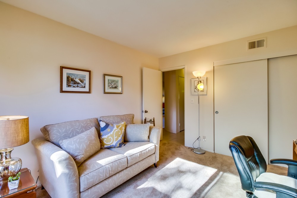 Virtual tour photo 28 of 35 for 12886 Camino De La Breccia