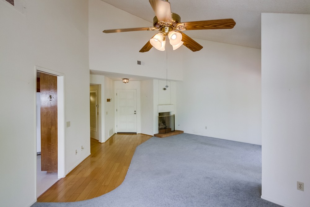 Virtual tour photo 10 of 38 for 12886 Camino Ramillette