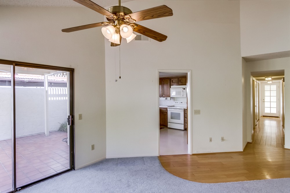 Virtual tour photo 12 of 38 for 12886 Camino Ramillette