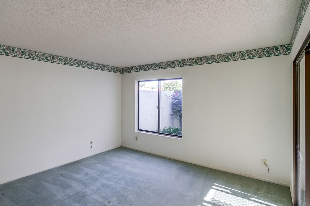 Virtual tour photo 17 of 38 for 12886 Camino Ramillette