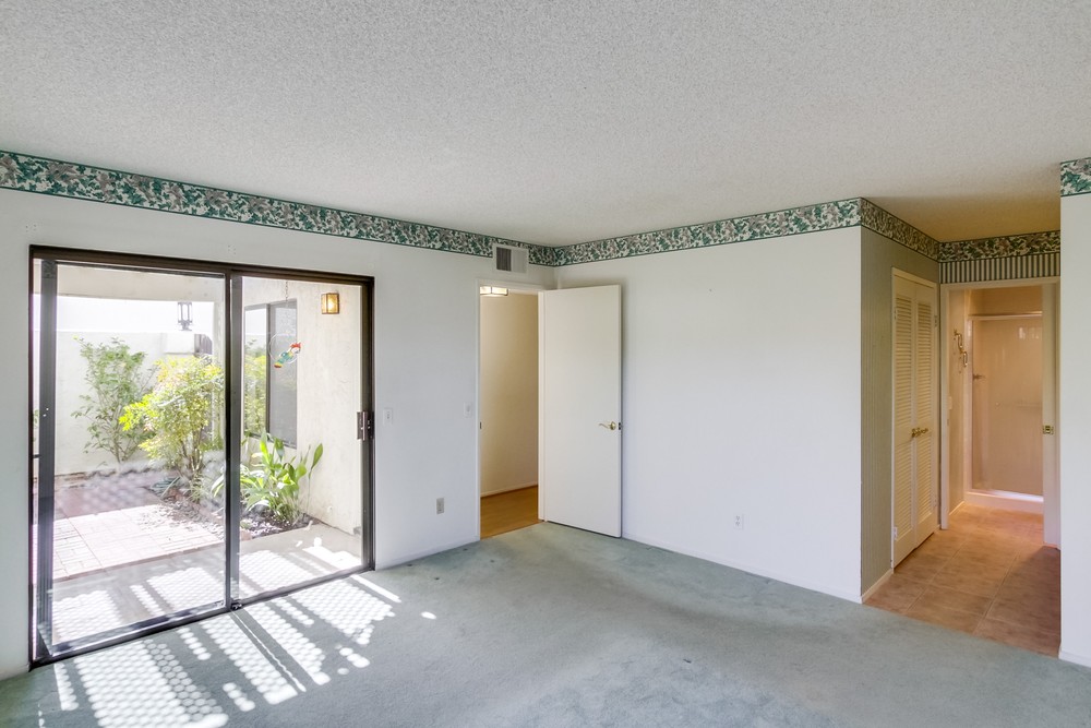 Virtual tour photo 19 of 38 for 12886 Camino Ramillette
