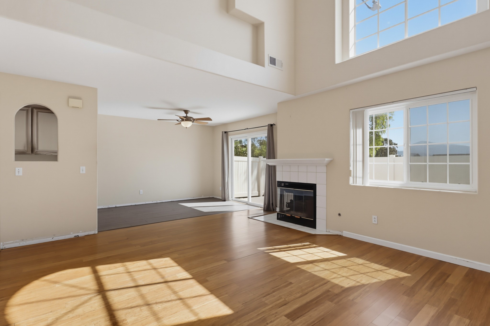 Virtual tour photo 9 of 42 for 12895 Carriage Heights Way
