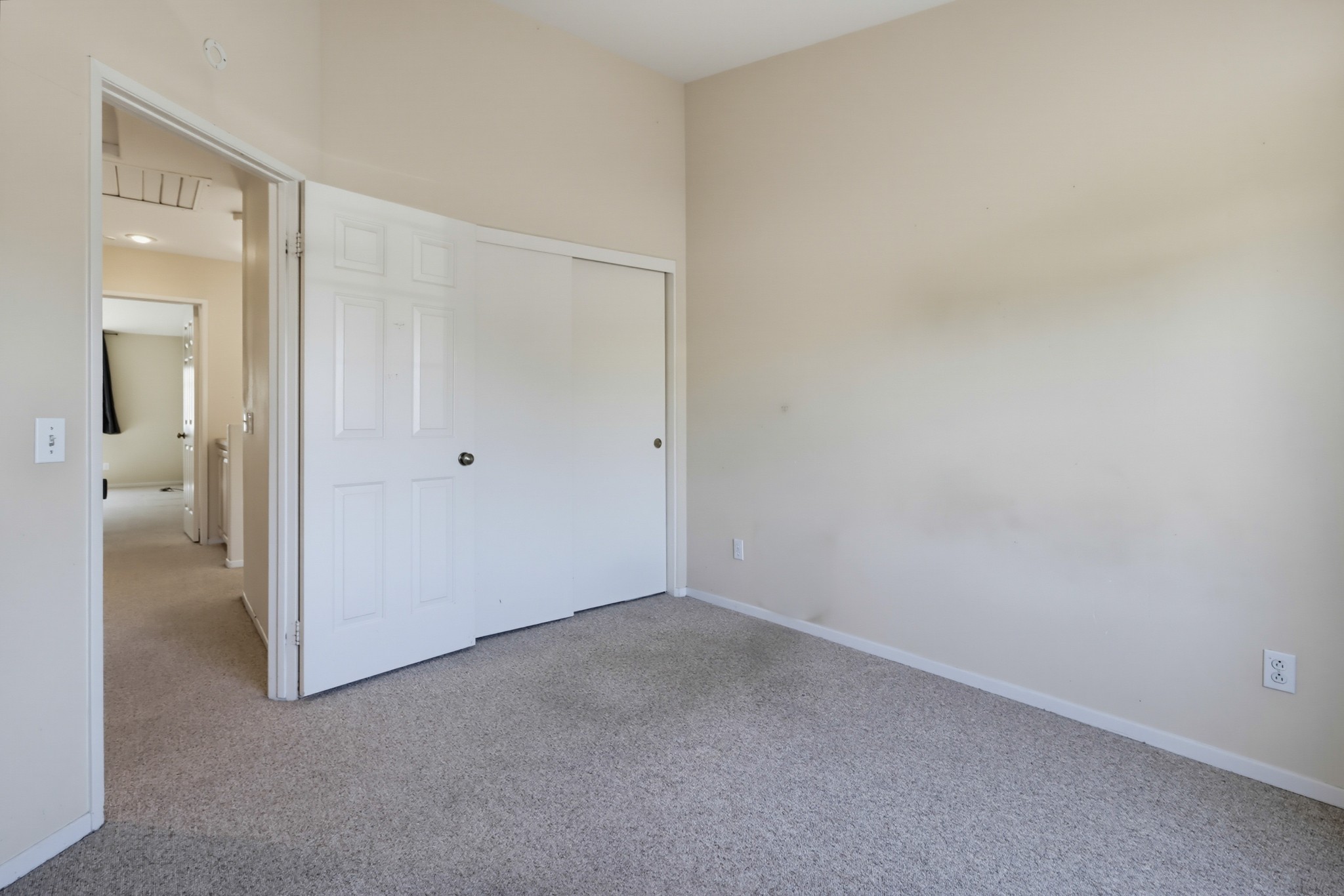 Virtual tour photo 32 of 42 for 12895 Carriage Heights Way