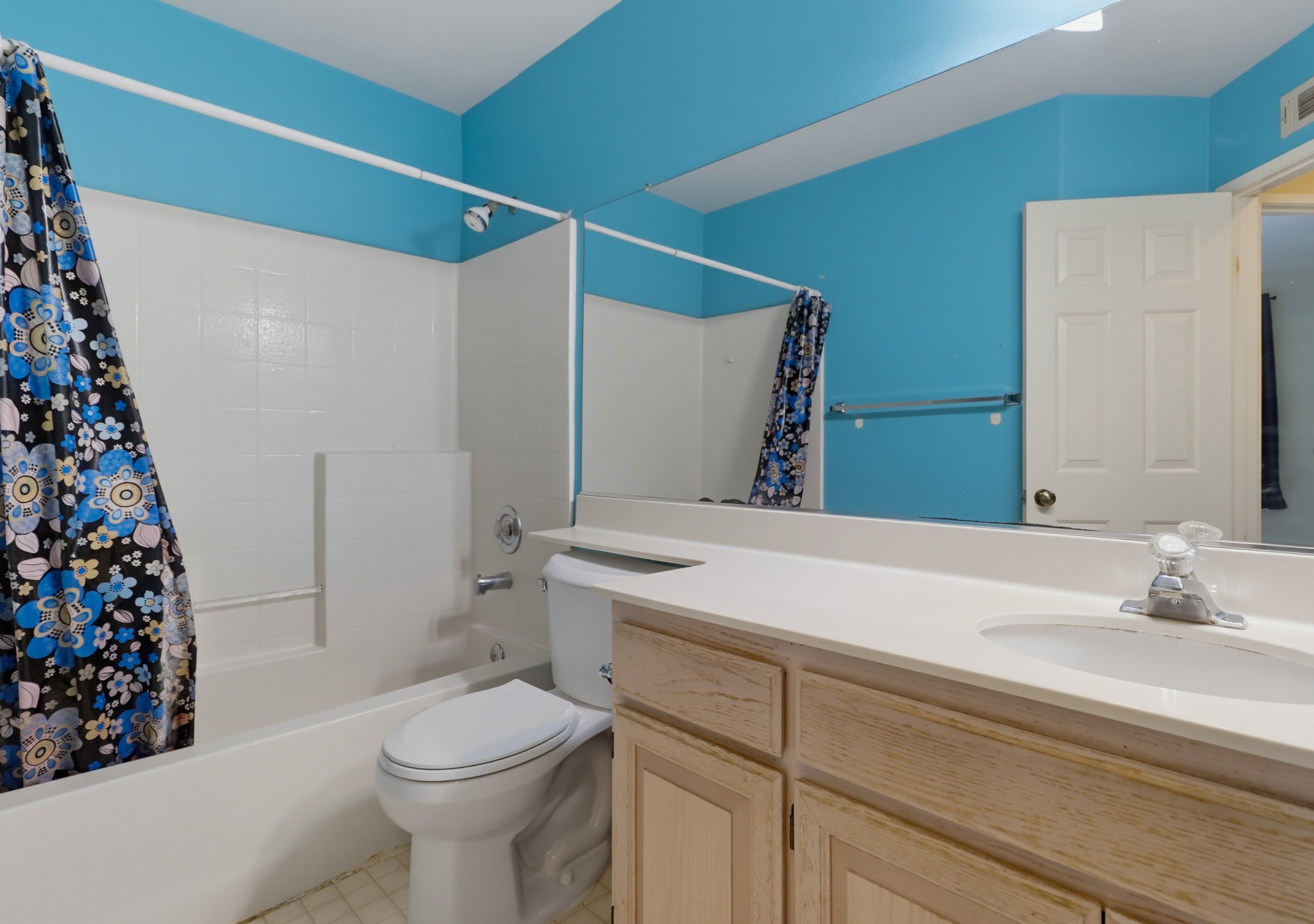 Virtual tour photo 33 of 42 for 12895 Carriage Heights Way