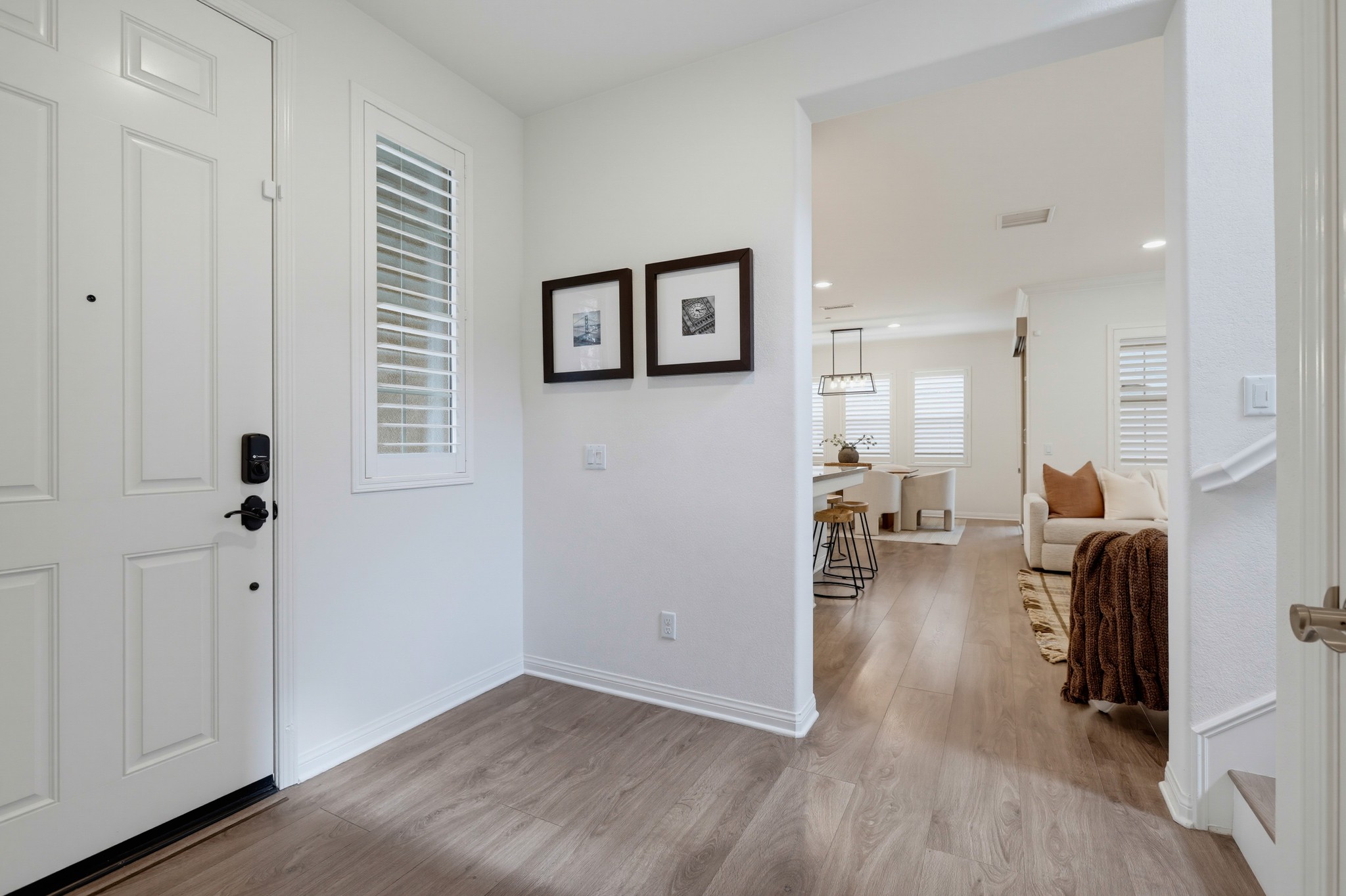 Virtual tour photo 7 of 73 for 129 Yellow Pine
