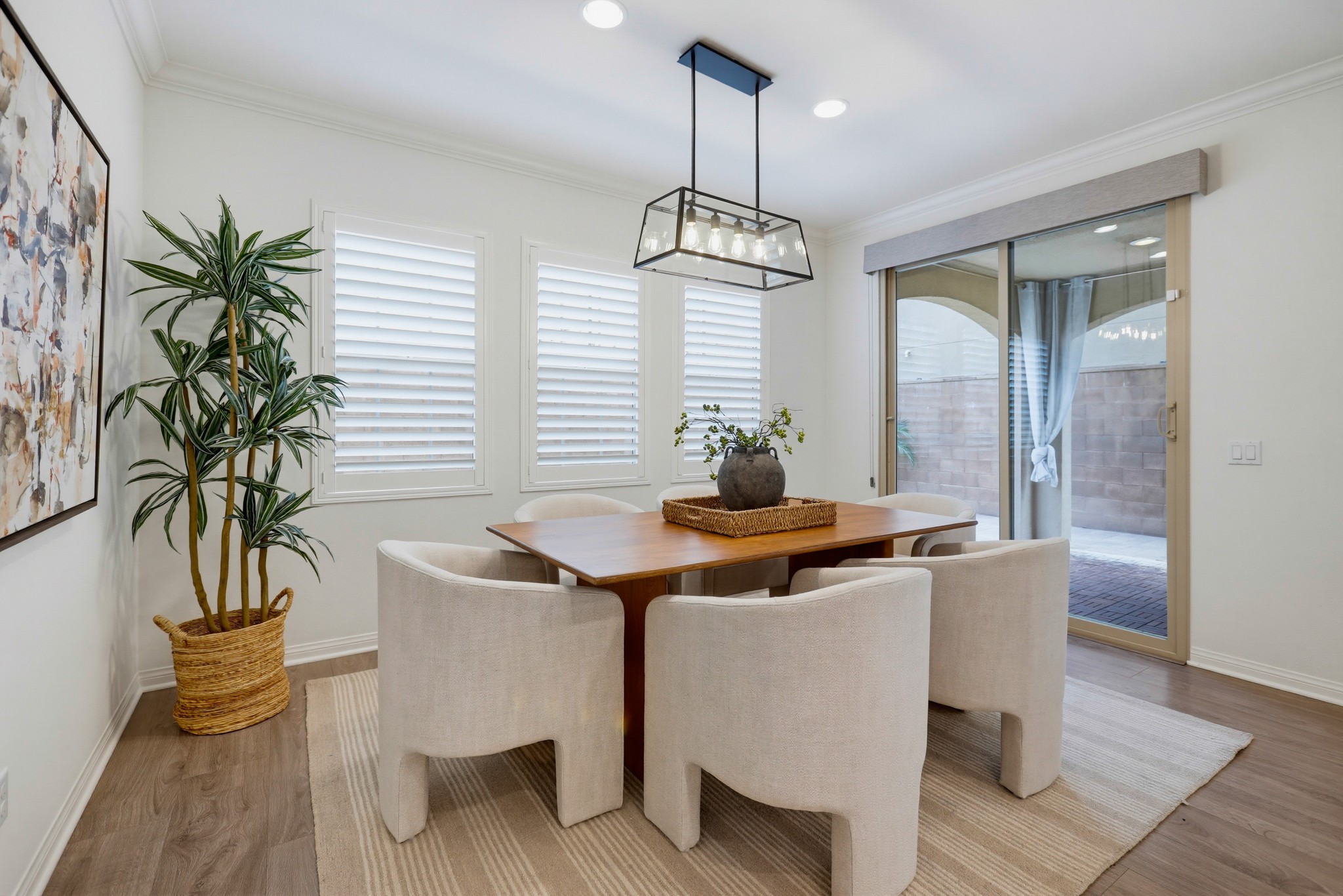 Virtual tour photo 15 of 73 for 129 Yellow Pine