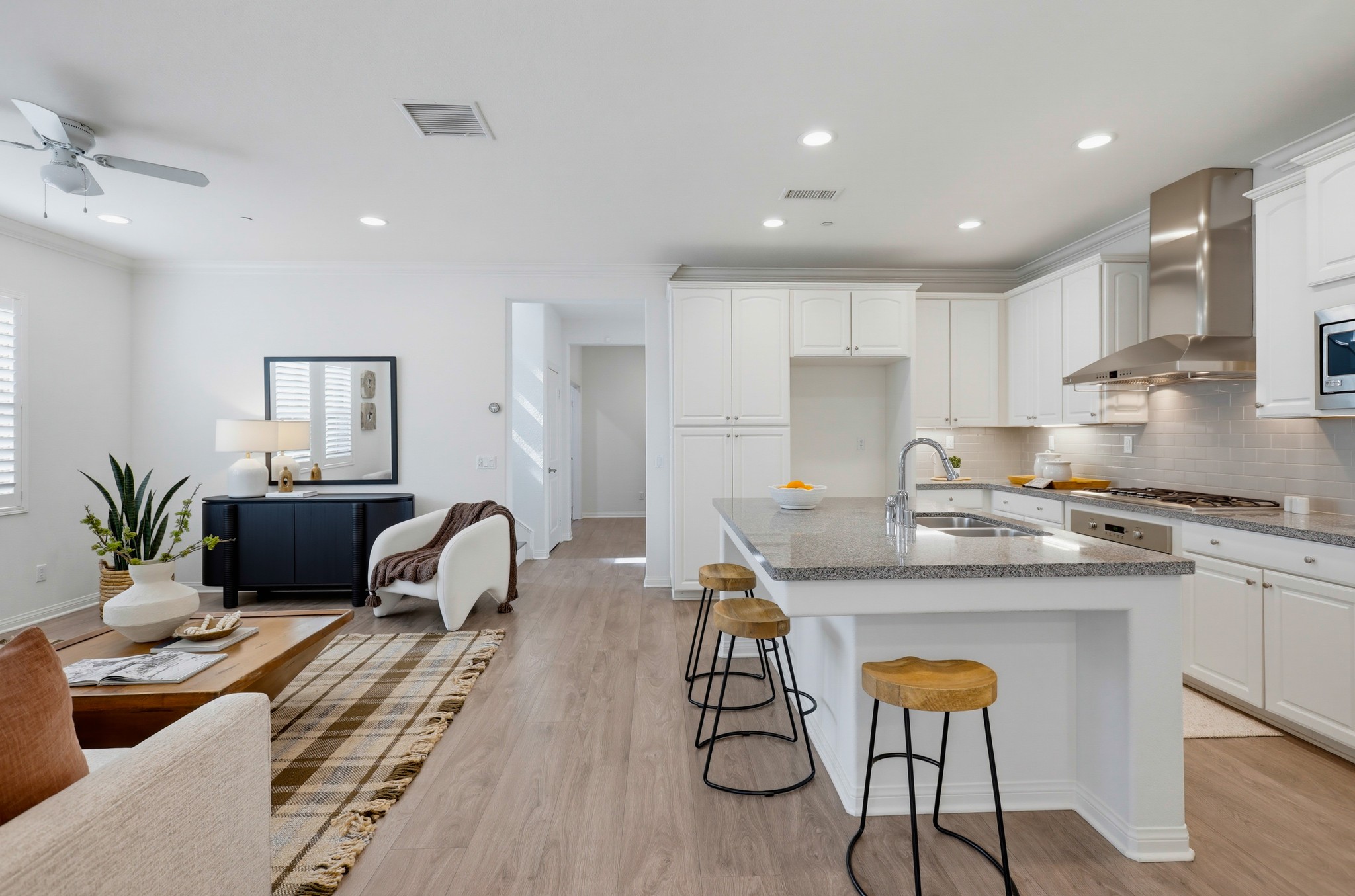 Virtual tour photo 18 of 73 for 129 Yellow Pine