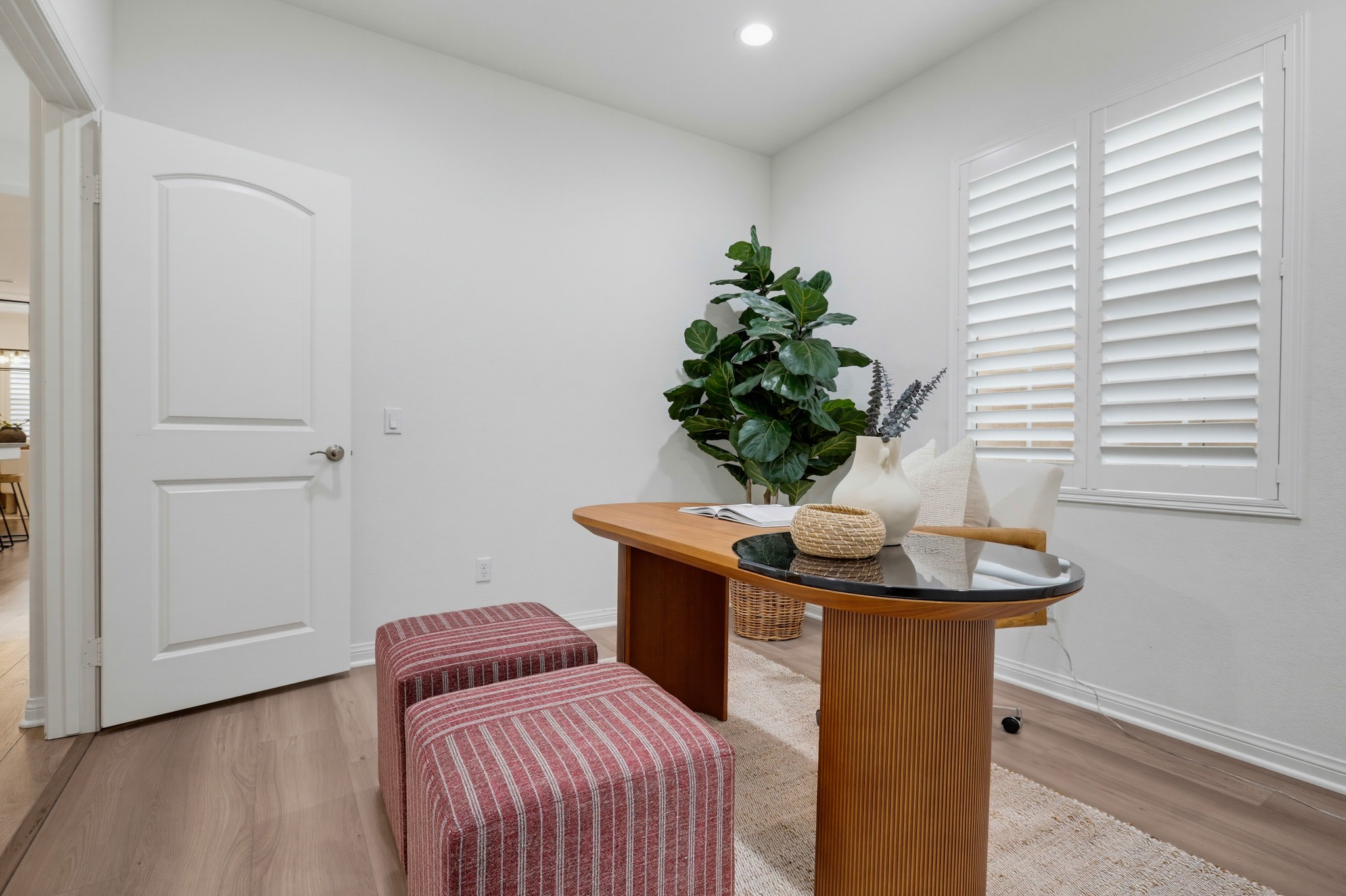 Virtual tour photo 29 of 73 for 129 Yellow Pine