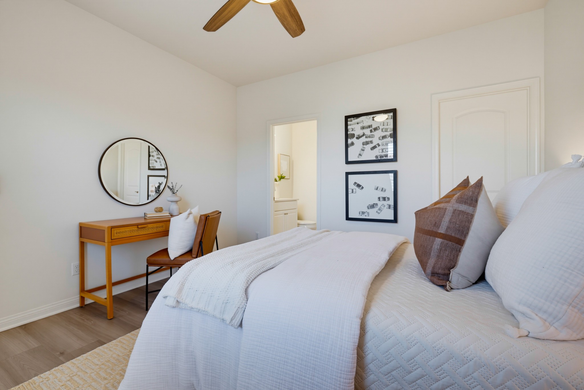 Virtual tour photo 60 of 73 for 129 Yellow Pine