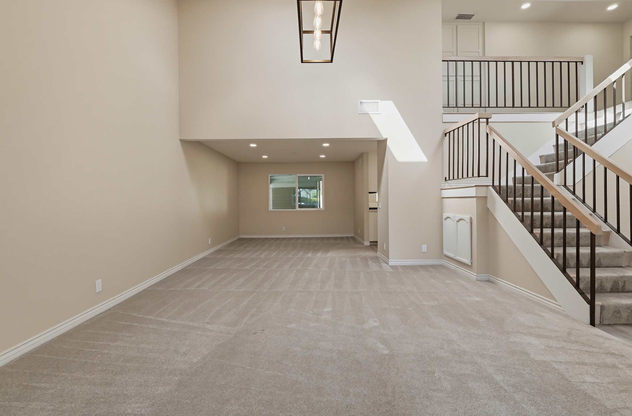 Virtual tour photo 13 of 105 for 12901 Wolverton Ln