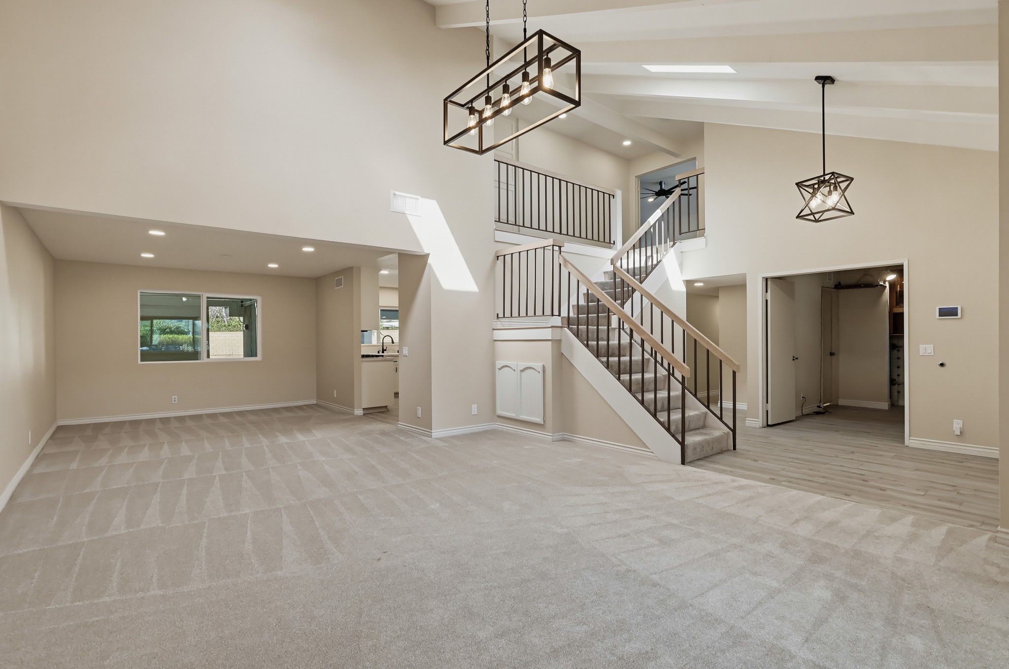 Virtual tour photo 14 of 105 for 12901 Wolverton Ln