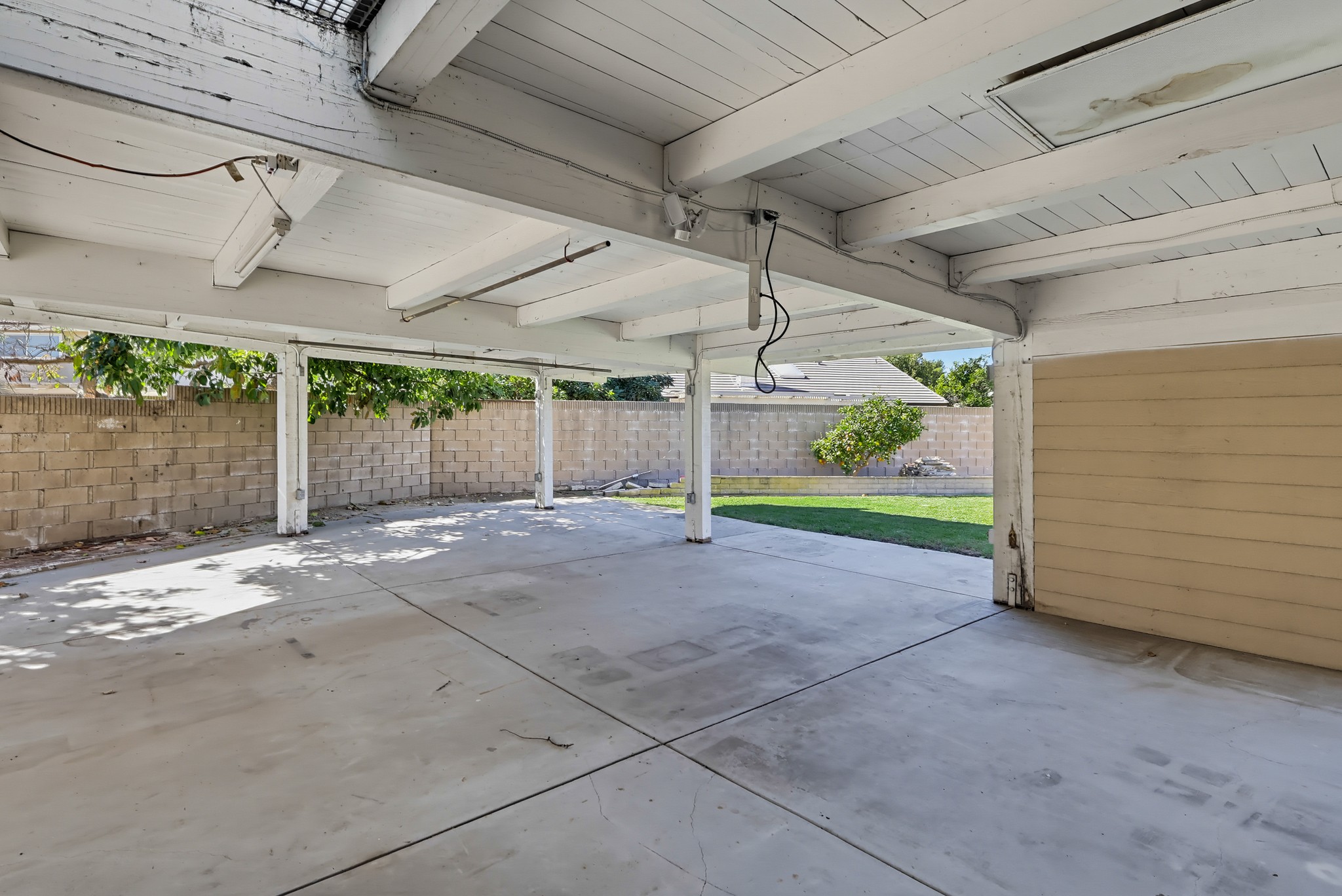 Virtual tour photo 87 of 105 for 12901 Wolverton Ln