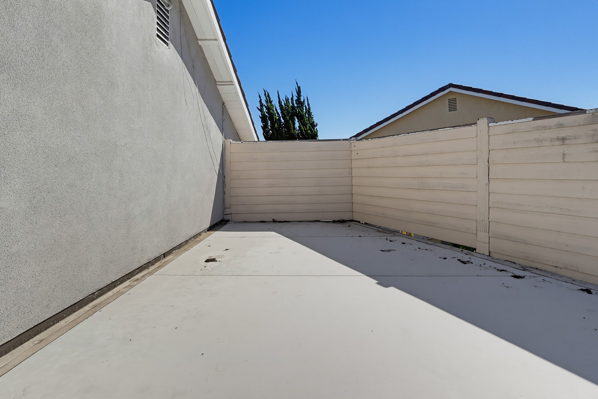 Virtual tour photo 104 of 105 for 12901 Wolverton Ln