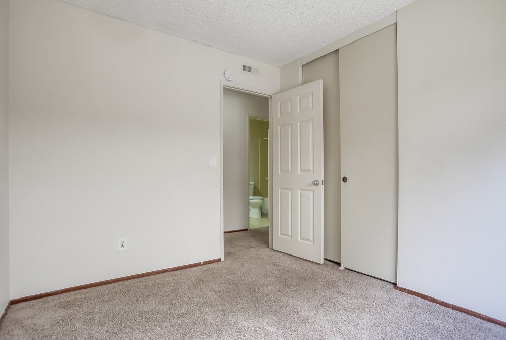 Virtual tour photo 40 of 53 for 12907 La Tortola