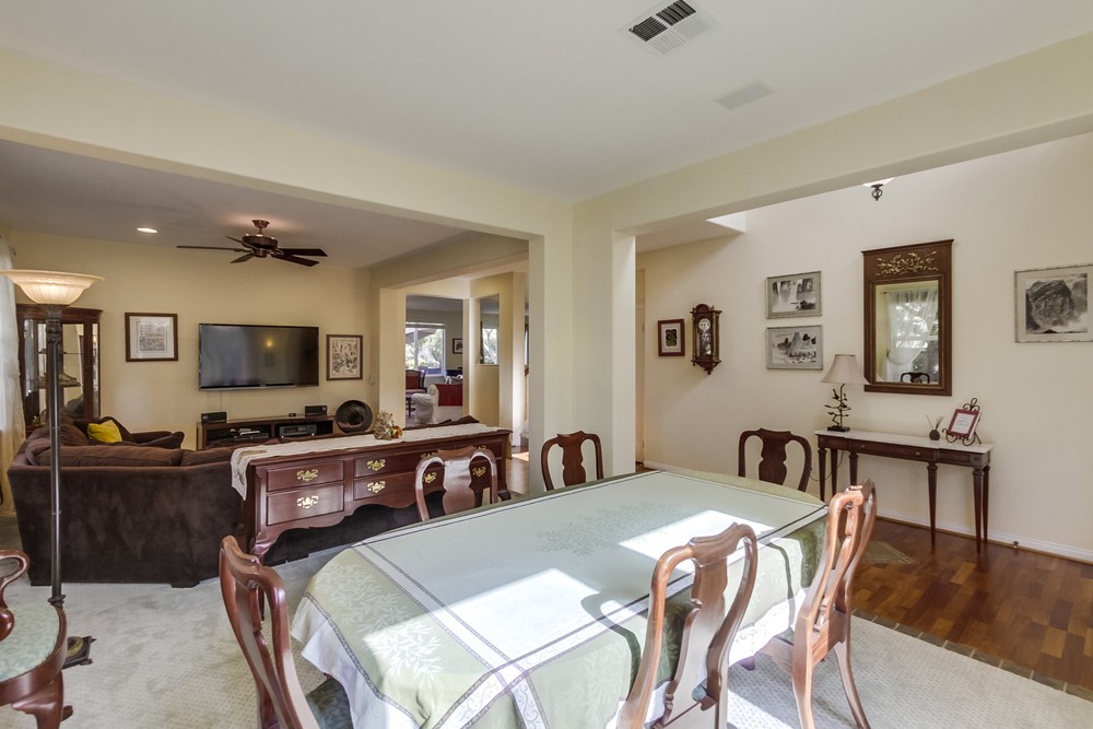 Virtual tour photo 14 of 57 for 12910 SeaBreeze Farms Dr