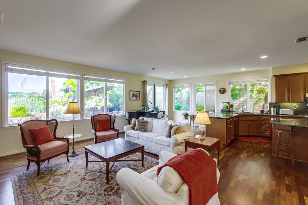 Virtual tour photo 17 of 57 for 12910 SeaBreeze Farms Dr