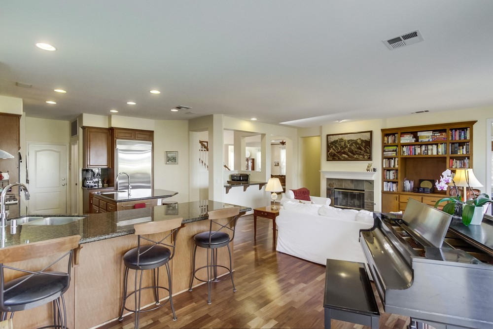 Virtual tour photo 19 of 57 for 12910 SeaBreeze Farms Dr