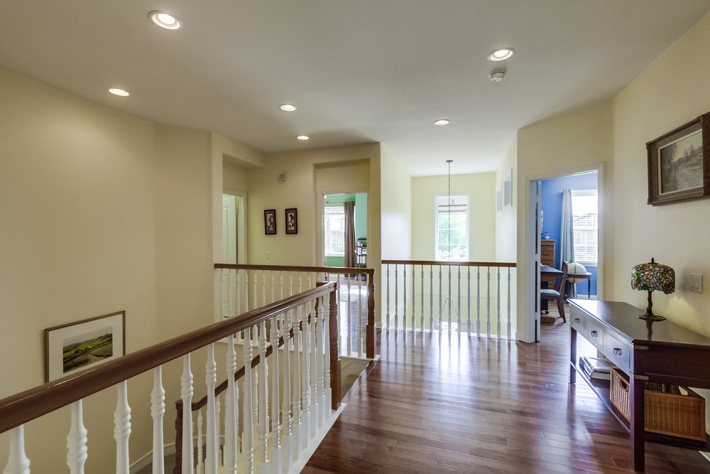 Virtual tour photo 25 of 57 for 12910 SeaBreeze Farms Dr