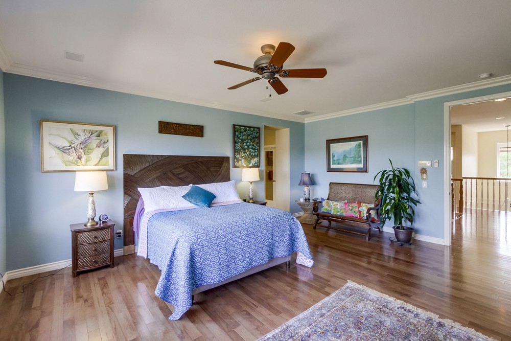 Virtual tour photo 28 of 57 for 12910 SeaBreeze Farms Dr