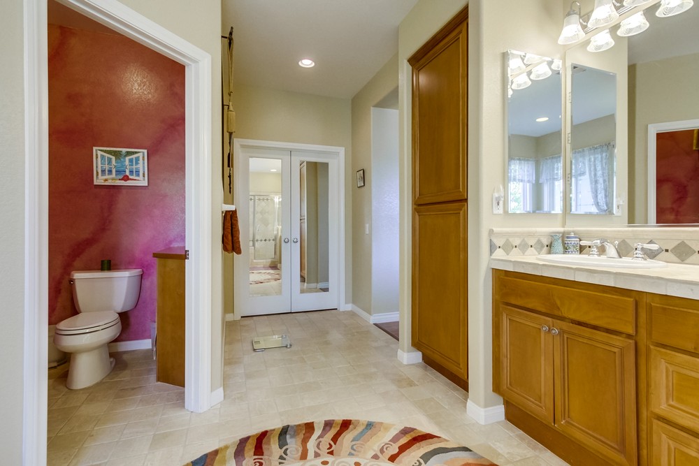 Virtual tour photo 34 of 57 for 12910 SeaBreeze Farms Dr