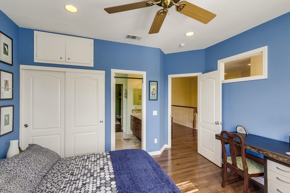 Virtual tour photo 41 of 57 for 12910 SeaBreeze Farms Dr