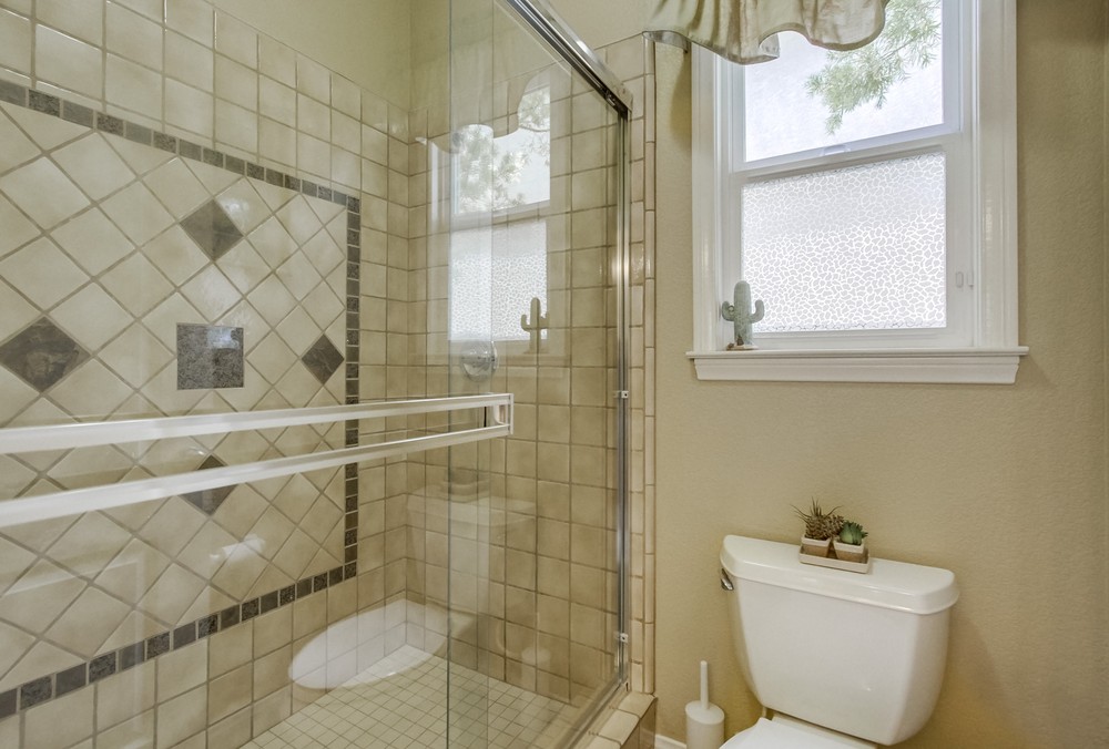 Virtual tour photo 48 of 57 for 12910 SeaBreeze Farms Dr
