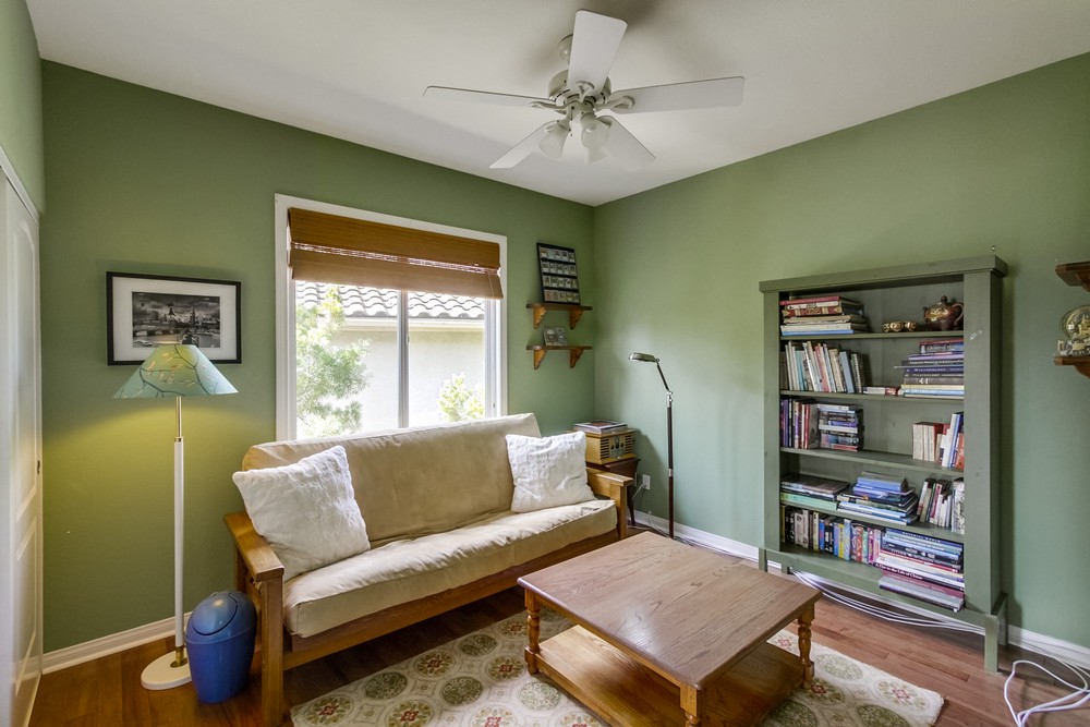 Virtual tour photo 49 of 57 for 12910 SeaBreeze Farms Dr