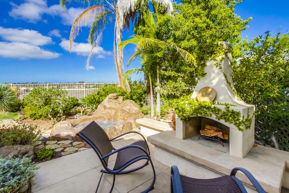 Virtual tour photo 56 of 57 for 12910 SeaBreeze Farms Dr