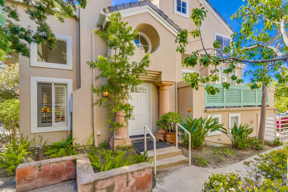 Virtual tour photo 1 of 50 for 12912 Carmel Creek Rd #11