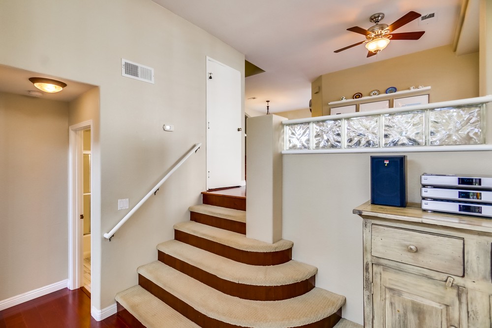 Virtual tour photo 9 of 50 for 12912 Carmel Creek Rd #11