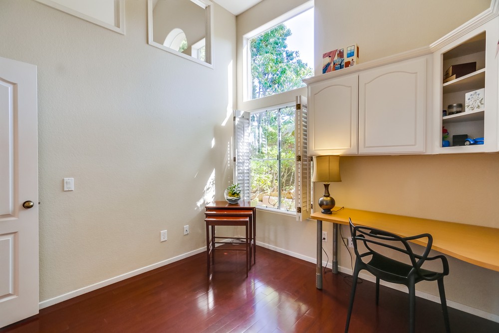 Virtual tour photo 28 of 50 for 12912 Carmel Creek Rd #11