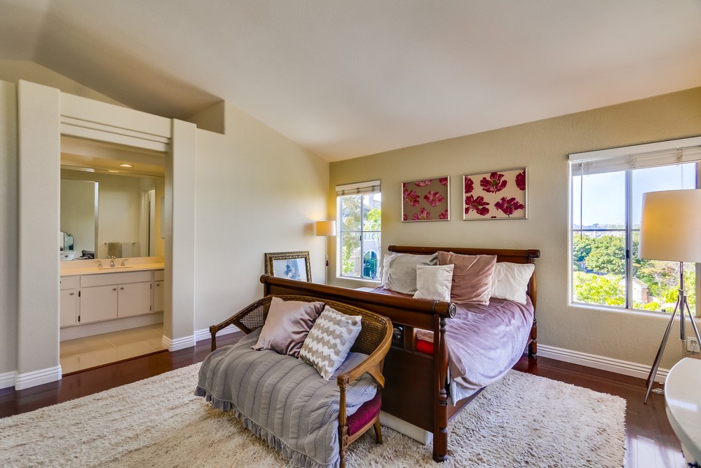 Virtual tour photo 34 of 50 for 12912 Carmel Creek Rd #11
