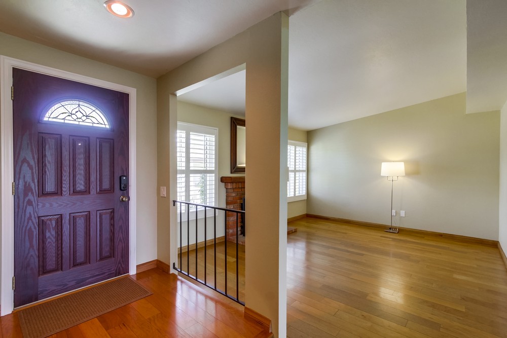 Virtual tour photo 8 of 55 for 12920 Via Del Valedor