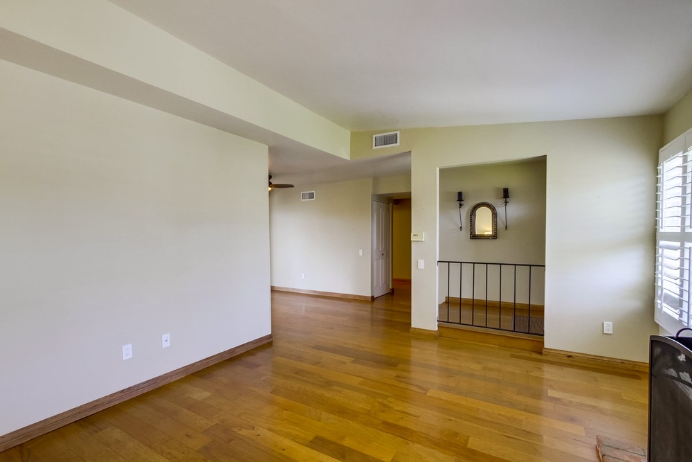 Virtual tour photo 11 of 55 for 12920 Via Del Valedor