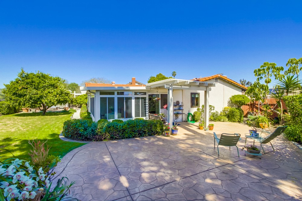Virtual tour photo 42 of 55 for 12920 Via Del Valedor