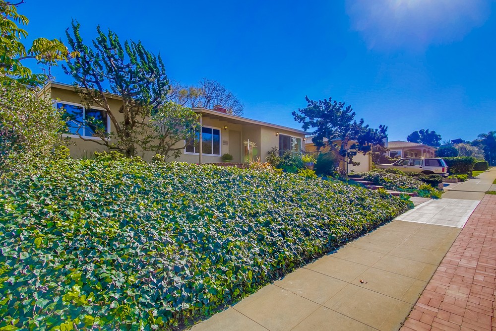 Virtual tour photo 6 of 68 for 1293 Alexandria Dr