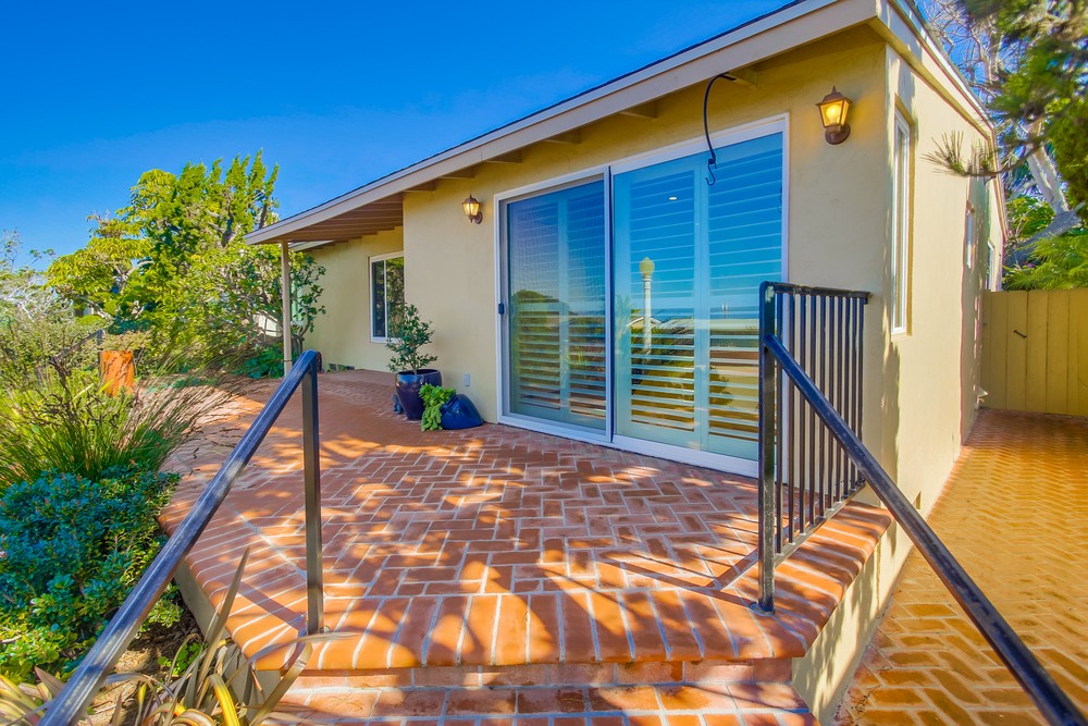 Virtual tour photo 9 of 68 for 1293 Alexandria Dr