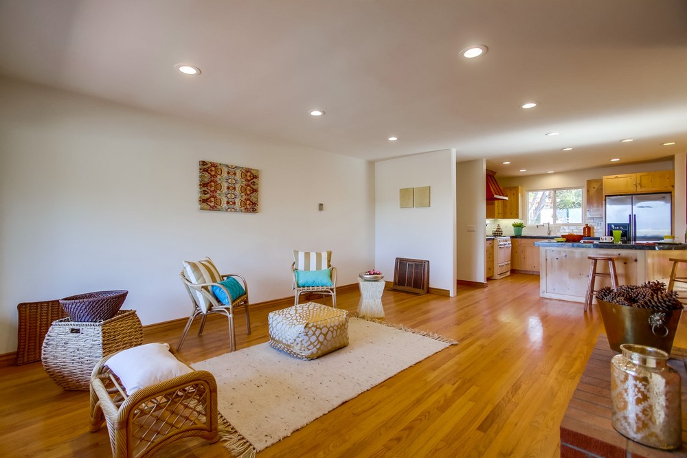 Virtual tour photo 18 of 68 for 1293 Alexandria Dr