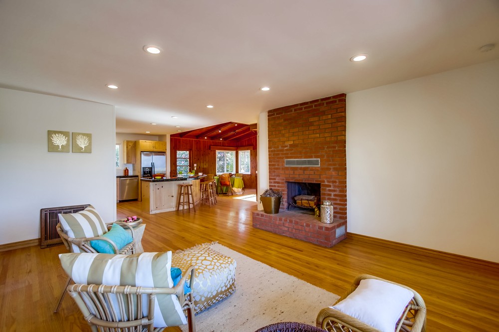 Virtual tour photo 19 of 68 for 1293 Alexandria Dr