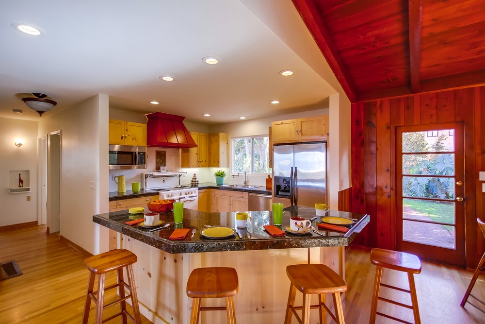 Virtual tour photo 27 of 68 for 1293 Alexandria Dr