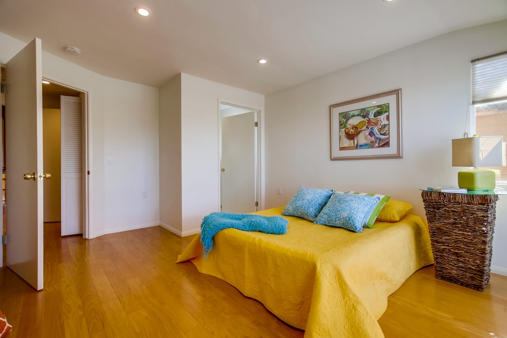 Virtual tour photo 34 of 68 for 1293 Alexandria Dr