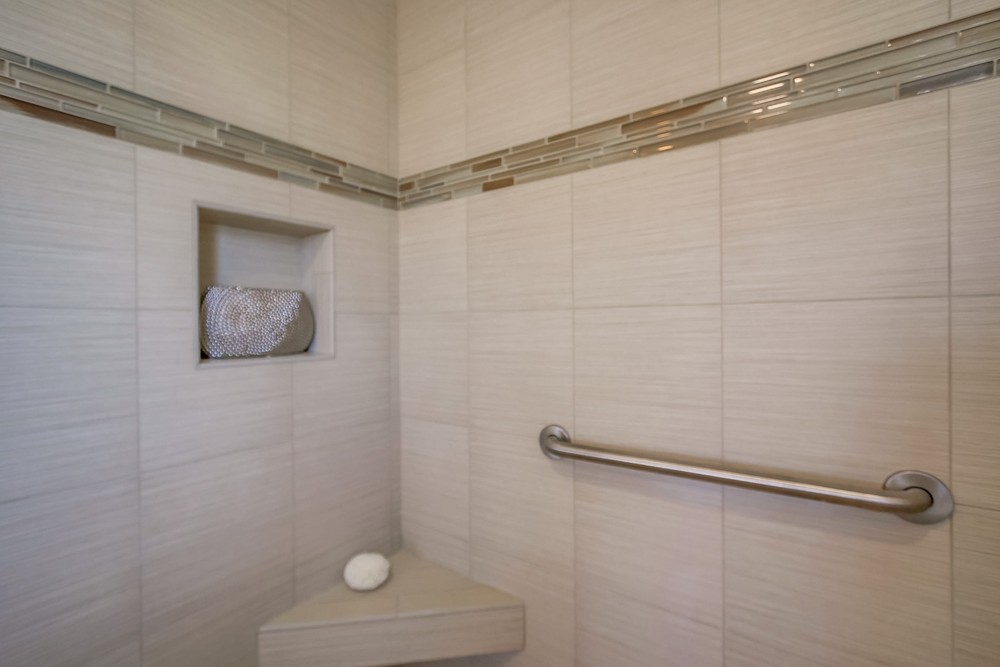 Virtual tour photo 37 of 68 for 1293 Alexandria Dr