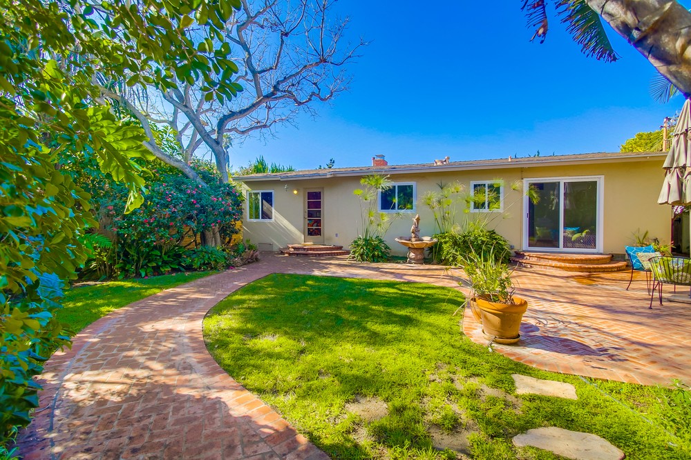 Virtual tour photo 59 of 68 for 1293 Alexandria Dr